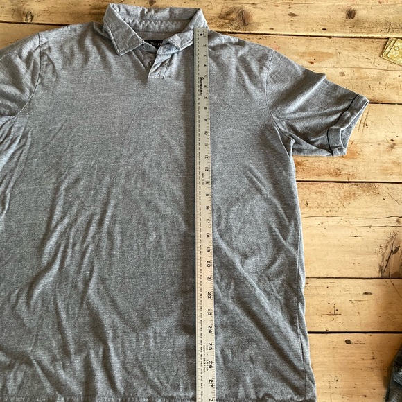 2/20$ Brixton grey polo size XL - Picture 5 of 8